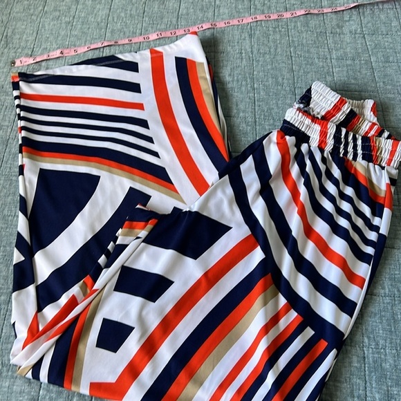 Geometric Print Flowy Pants in Navy Blue and Orange - Picture 6 of 7